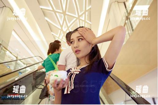 AISS爱丝(钻石版) - 流连于街头，下载亚美依的黑色连体衣写真，别想太多！