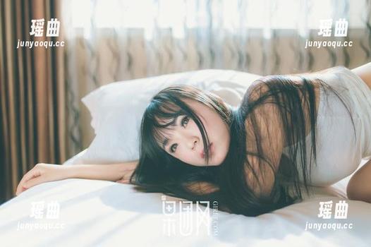 GIRLT果团网-王语纯 GIRLT果团网 - 看完王语纯的白丝全套,我的心绪一瞬间被图片打乱。