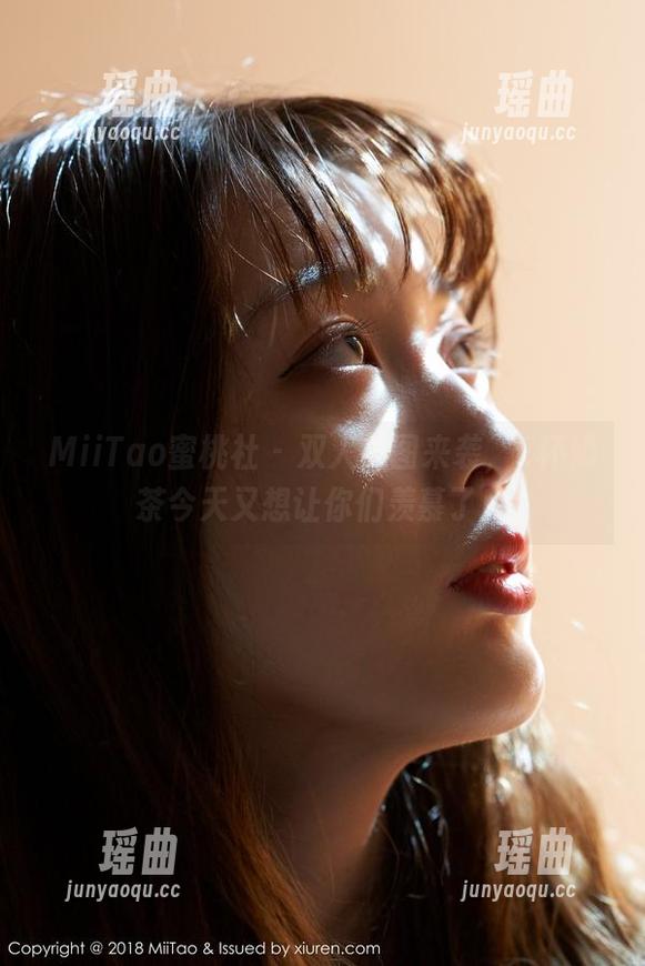 MiiTao蜜桃社-E杯奶茶 MiiTao蜜桃社 - 双人美图来袭,E杯奶茶今天又想让你们羡慕了!