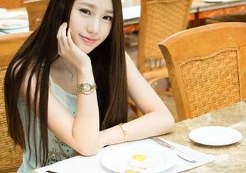 QingDouKe青豆客 – 看娜依灵儿的美图，顺便扒一扒她的小秘密，值得啊！