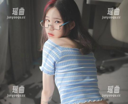 这Sira(시라)的ArtGravia–图册，真是个放松的好地方，每一张都像在说‘再来一遍吧’。