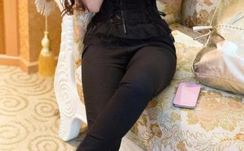 TuiGirl推女郎 – 木婉晴自拍，图片中的眼神好像能穿透人心，哎呀，这作品太耐人寻味了吧。