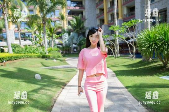 TuiGirl推女郎-梁棋棋 TuiGirl推女郎 - 梁棋棋钢琴上的花嫁:这拼贴里的姿势…行吗?