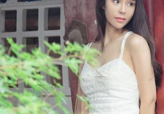 UGirls尤果网 – 蕾丝与娜依灵儿写真：全集中藏着的细腻。