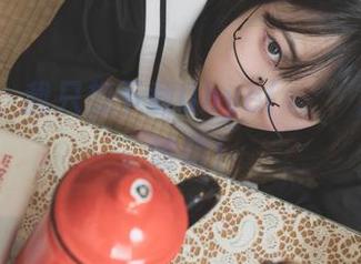 这套图，我只想下载Uhye(이유혜)的美脚，哈哈！