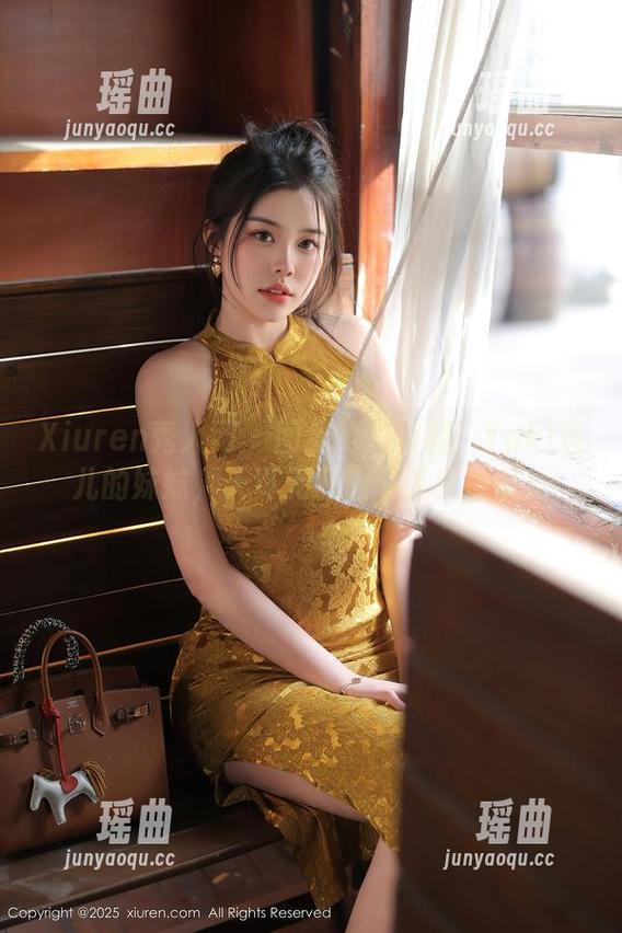 Xiuren秀人网-Yuki鱼儿 Xiuren秀人网 - 图集抢先福利:Yuki鱼儿的妹妹,天真无邪但不乏撩技哦。