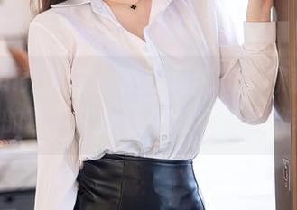 Xiuren秀人网 – 不仅是毛衣，徐莉芝Botty的写真集里还悄悄藏着无数表情