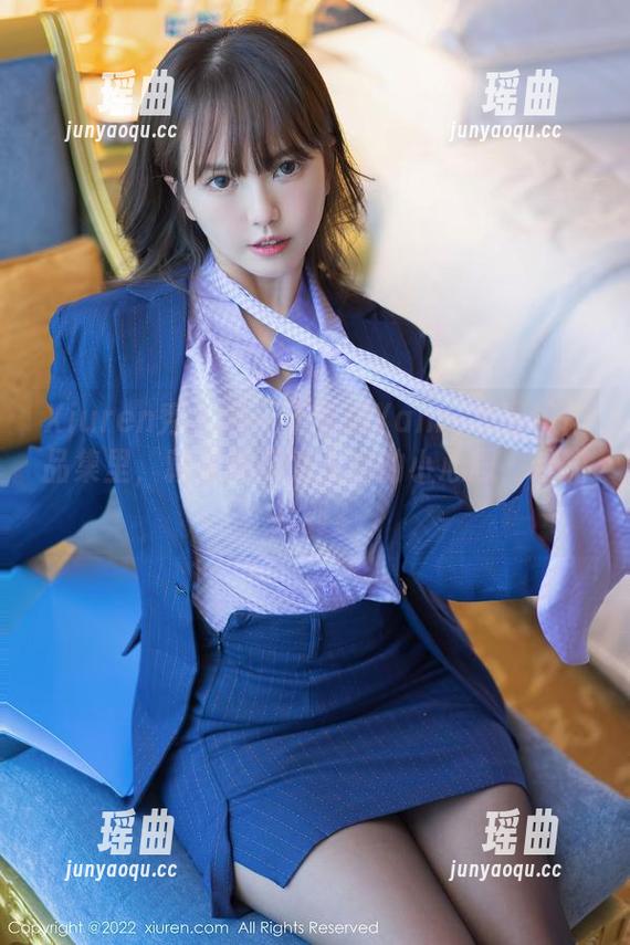 Xiuren秀人网 - 王馨瑶Yanni的清纯作品集里，藏着她不为人知的小心思，谁能找到？