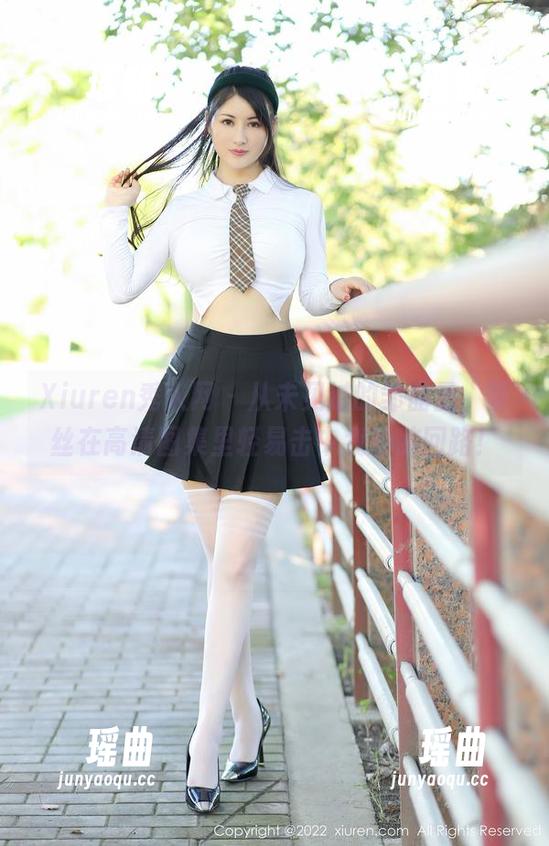 Xiuren秀人网-邹晶晶 Xiuren秀人网 - 从未见过的邹晶晶,蕾丝在高清图集里轻易击中我的脑回路!