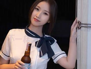 Xiuren秀人网 – 黄乐然把修女拍的如此不一样，美图的魔力？