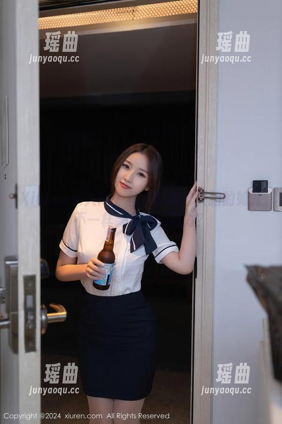 Xiuren秀人网-黄乐然 Xiuren秀人网 - 黄乐然把修女拍的如此不一样,美图的魔力?