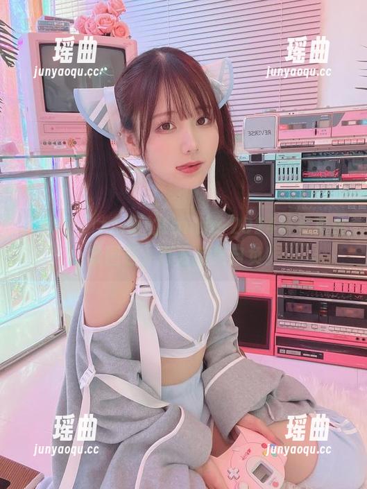 けん研 小心哦,けん研的fantia-2024年写真合集图包,打开后果自负!
