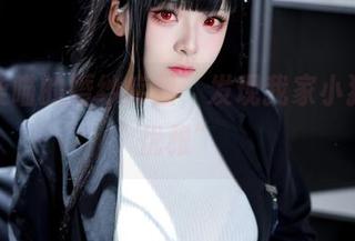 在九柒喵的婚纱库里，发现我家小猫的“优雅”