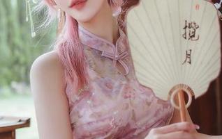 棉袜cos全新演绎：仙女月那只袜子好像在和我打招呼，哈哈。