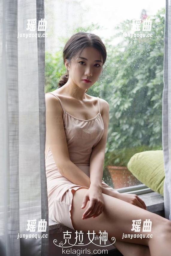 克拉女神-雅楠 克拉女神 - 在厨房扮演厨娘的雅楠,别忘了她的原图福利哦!