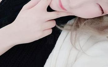 在线扒拉名赖弥七的情人节：美图中的小浪漫