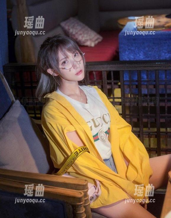 在下萝莉控ii 随便翻翻吧!在下萝莉控ii的申鹤精选图包真不错