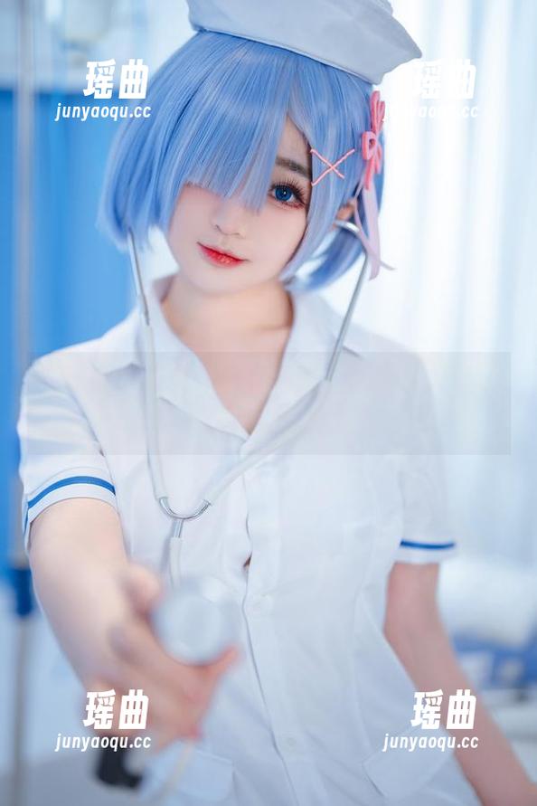 失眠小宁的女仆内衣美图，虽困却又多了一份特别的惬意