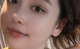 微密圈 – 奶雯图集里的短裙：每一条都像是小翅膀，准备带她飞向购物天堂。