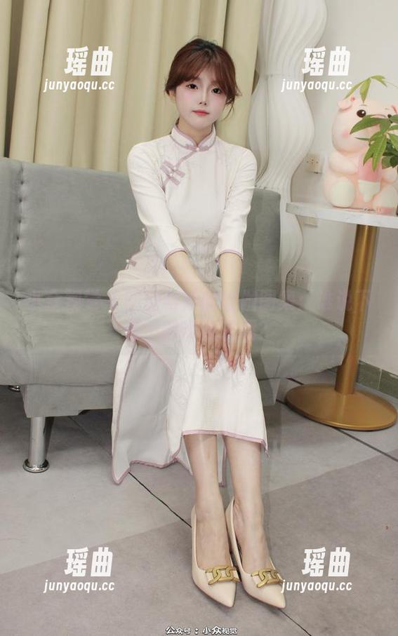 小众视觉-圆圆 小众视觉 - 圆圆与她的瑜伽图集:谁说下载不能带点乐趣?