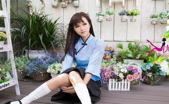 尤果网 – 晨曦小姐的私拍：女王霸气上线，不愧是我的女王啊！