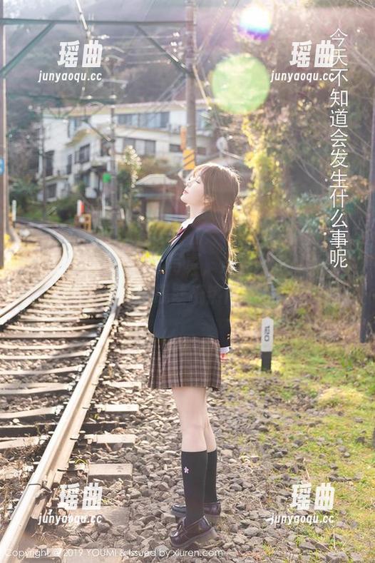 尤蜜荟 - 一张天台写真，严利娅Yuliya再次挑战壁纸热门榜