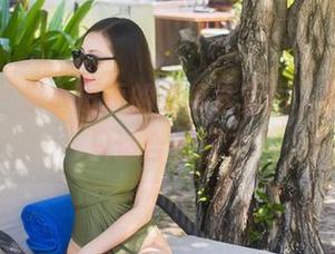 尤蜜荟 – 是小逗逗的死库水套图，谁说泳衣只适合海滩？
