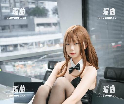 巧克力小圆面包 看!巧克力小圆面包跟兔子的恋情在这些免费美图里飘荡方寸间。
