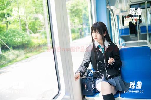 弥音音ww 私拍风波:弥音音ww的作品总是让我想多看几眼