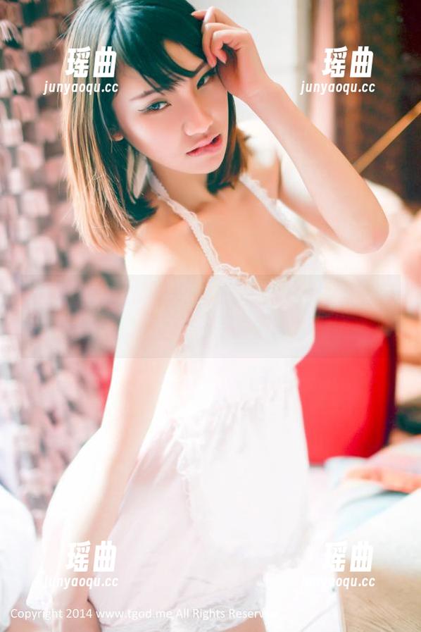 推女神 - 这种镂空，王语纯也太会玩了吧，精选图片一眼倾心！