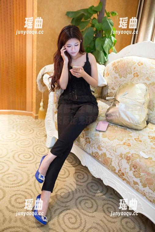 推女郎 - 每一张都是王明明的万圣节作品，实际比鬼还灵。