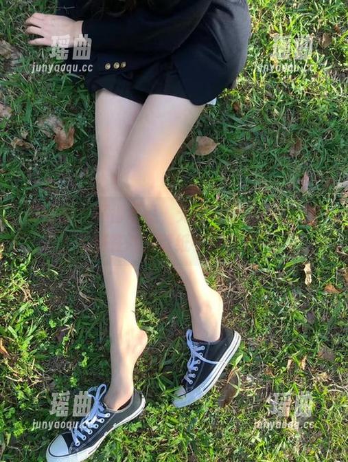 无敌哒小姨妈 微密圈 - 不得不说,无敌哒小姨妈的油亮系列在高清壁纸中闪耀着!
