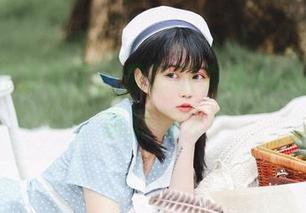 是依酱吖又来了，最新写真集bunnygirl，甜到掉牙！