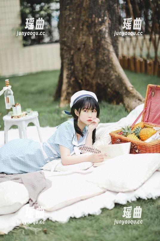 是依酱吖 是依酱吖又来了,最新写真集bunnygirl,甜到掉牙!