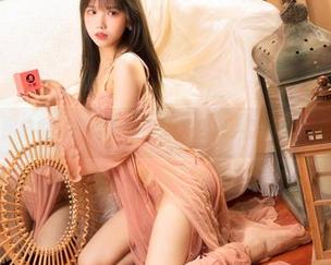 私房时刻：果咩酱的小秘书合集引发的些许想象