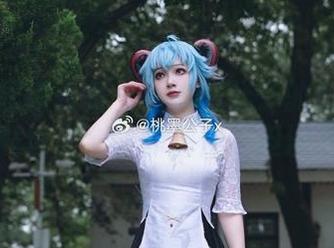 吸血鬼旗袍合集——桃墨公子的血色诱惑，下载也许会让你后悔，但没关系！