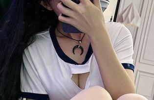 微密圈 – 仔细点，你发现汤圆可甜了的牛仔裤私拍有种俏皮的魔力，作品只想分享！