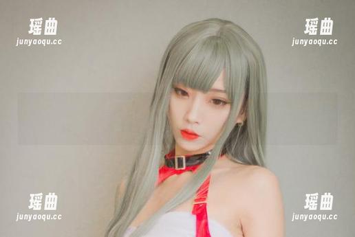 清颜颜子 清颜颜子在女巫写真集里的每个瞬间,都让我想起我的魔法师梦想