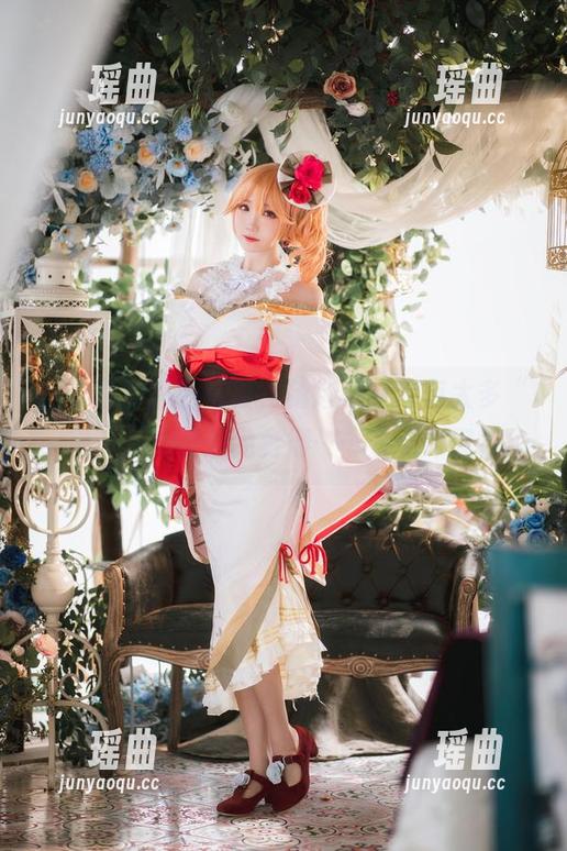 瓜希酱 瓜希酱的黑色写真,精选里好像有太多“黑”,心里难免觉得……有点深沉?