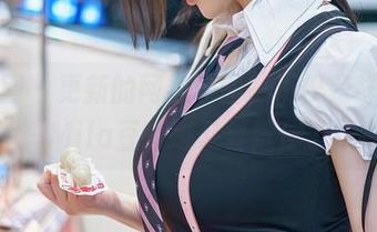 秀人网 – 更新的网袜原图，不仅是样子……Mila豆嘟嘟又要撩你了！