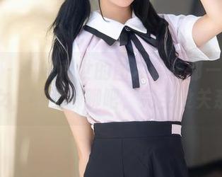 秀人网 – 抖娘利世的图库俱乐部——高清少女，随意聊聊吧，完全没关系。