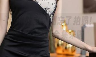 秀人网 – 走出教室，别忘了拍照！是小逗逗校园写真合集来啦