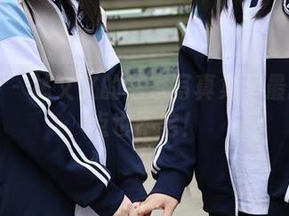 秀人网 – 林文文的居家写真集：最新的一点也不宅！