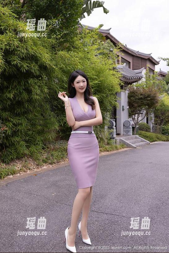 秀人网 - 无圣光、吊带、谢晚晚，这图片值得你深入审视
