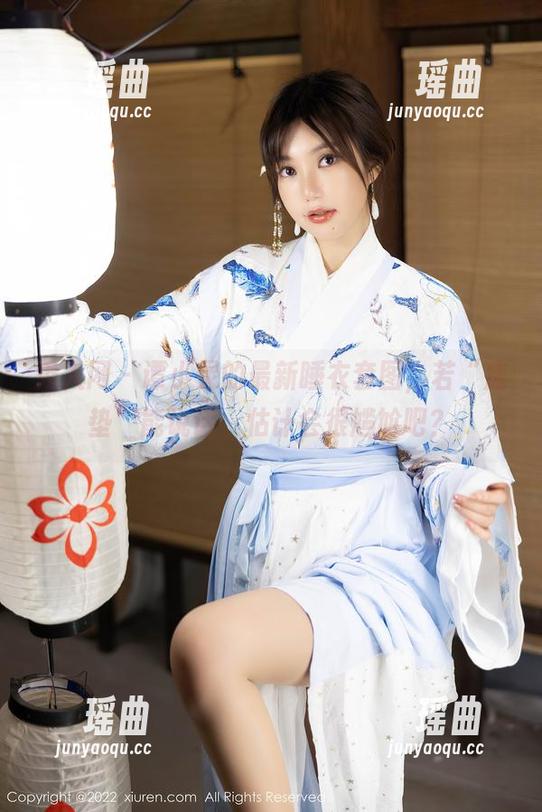 秀人网-谭小灵 秀人网 - 谭小灵的最新睡衣套图,若“床垫”能说话,估计会很尴尬吧?