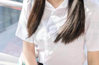 稚乖画册 – 赤西夜夜这次带来了麻衣学姐，美图让人配上一杯茶静静欣赏。