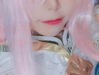 穆零Mu0的内衣美图，穿上也未必怕冷，因为这样的一张图，已经热到爆了！