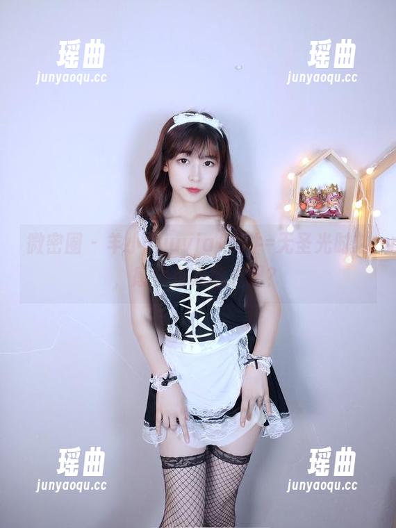 羊小雪juvia 微密圈 - 羊小雪juvia+奶牛=无圣光时刻,感觉有点意思吧?