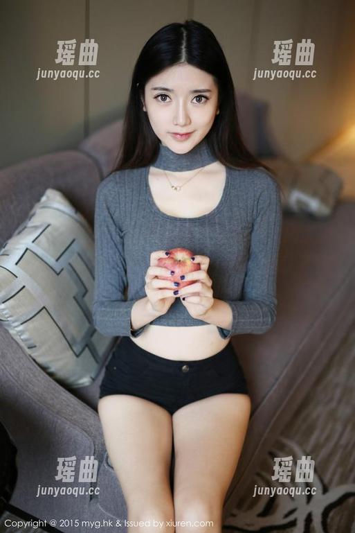 美媛馆-嘉宝贝儿 美媛馆 - 用粉色填满整个画面,“嘉宝贝儿”又来了,下载这套图,直接带你走进她的色彩派对!