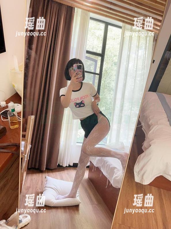 胜利的小生活 微密圈 - 私房时刻:胜利的小生活与女仆猫的原图,内心的小激动